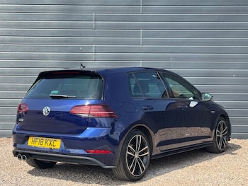 Used Volkswagen Golf 2018 for sale - 75515456: Photo