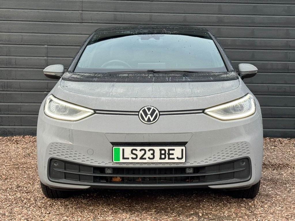 Used Volkswagen ID.3 2023 for sale - 76841185: Photo 10