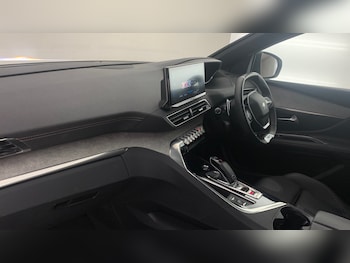 Used Peugeot 3008 2022 for sale - 75327999: Photo