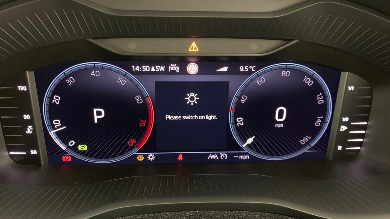 Used Skoda Karoq 2024 for sale - 76110319: Photo 10