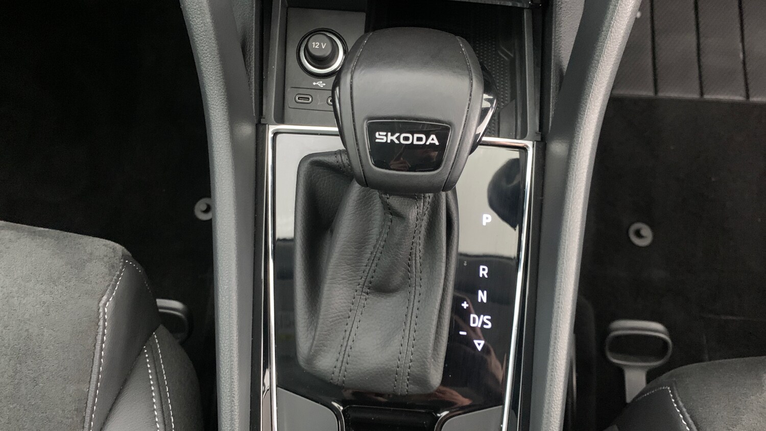 Used Skoda Karoq 2024 for sale - 76110319: Photo 32