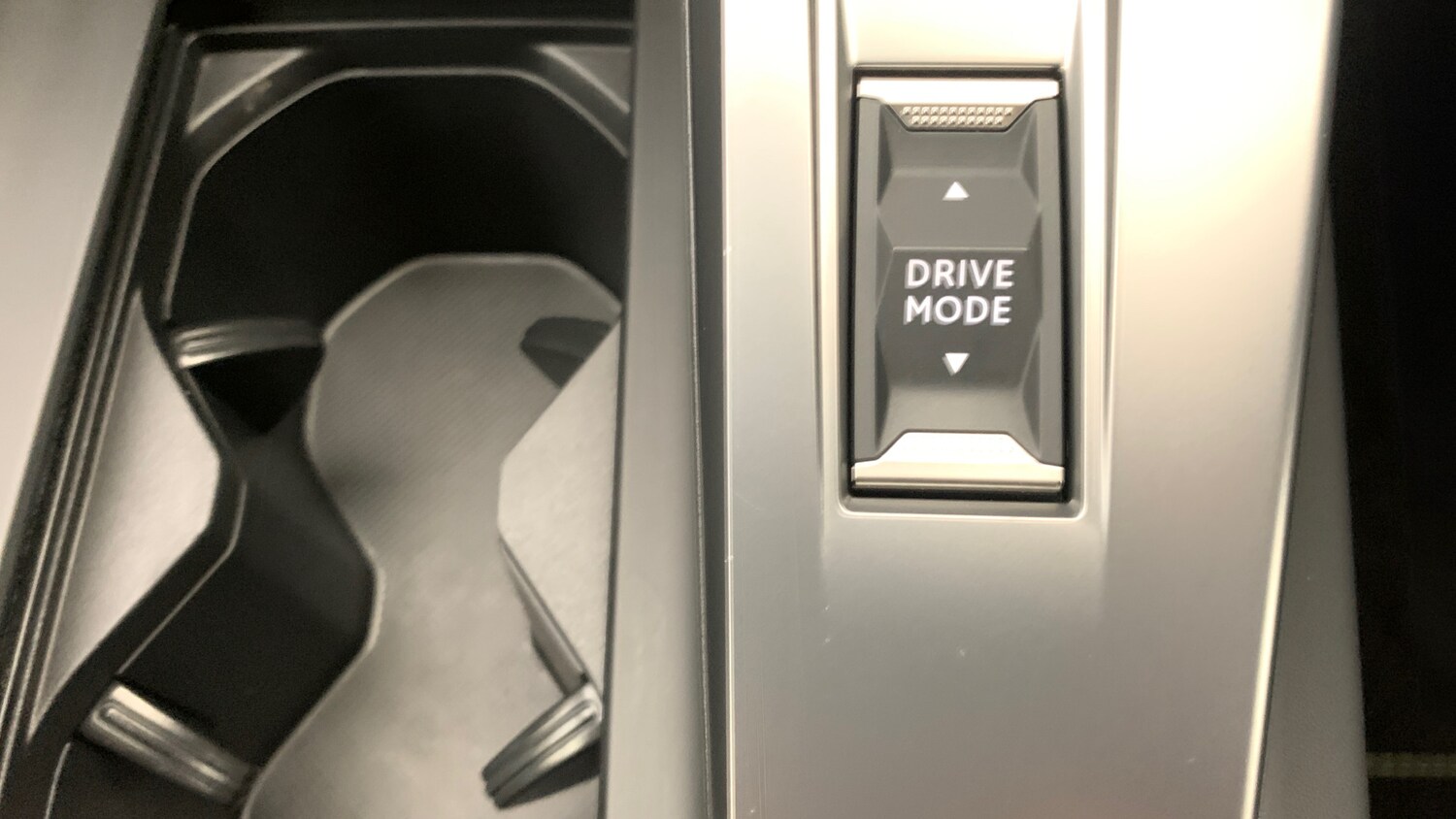 Used Peugeot 408 2024 for sale - 76110313: Photo 32