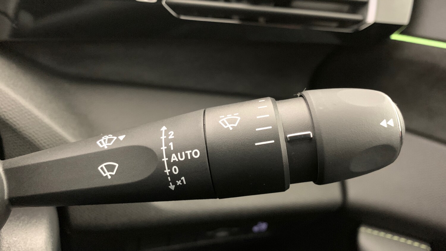 Used Peugeot 408 2024 for sale - 76110313: Photo 35