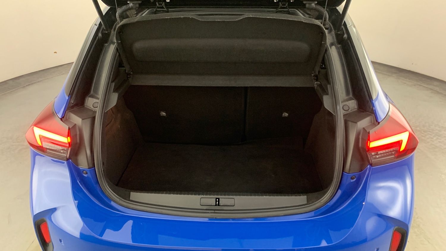 Used Vauxhall Corsa 2021 for sale - 76307979: Photo 5