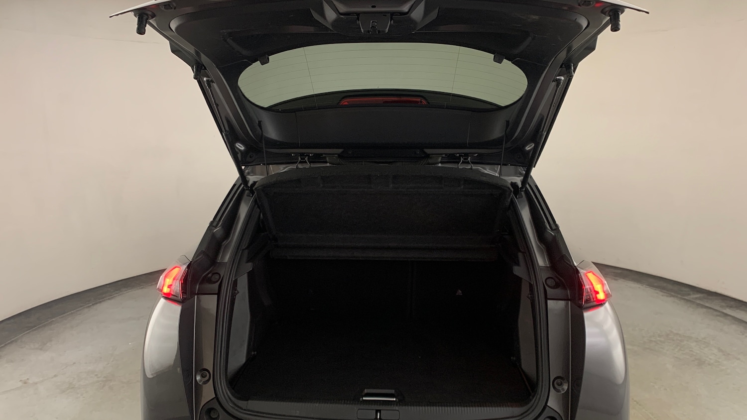 Used Peugeot 2008 2022 for sale - 78035714: Photo 5