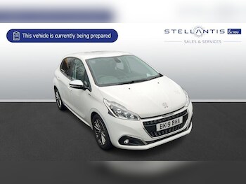 Used Peugeot 208 2019 for sale - 77254284: Photo