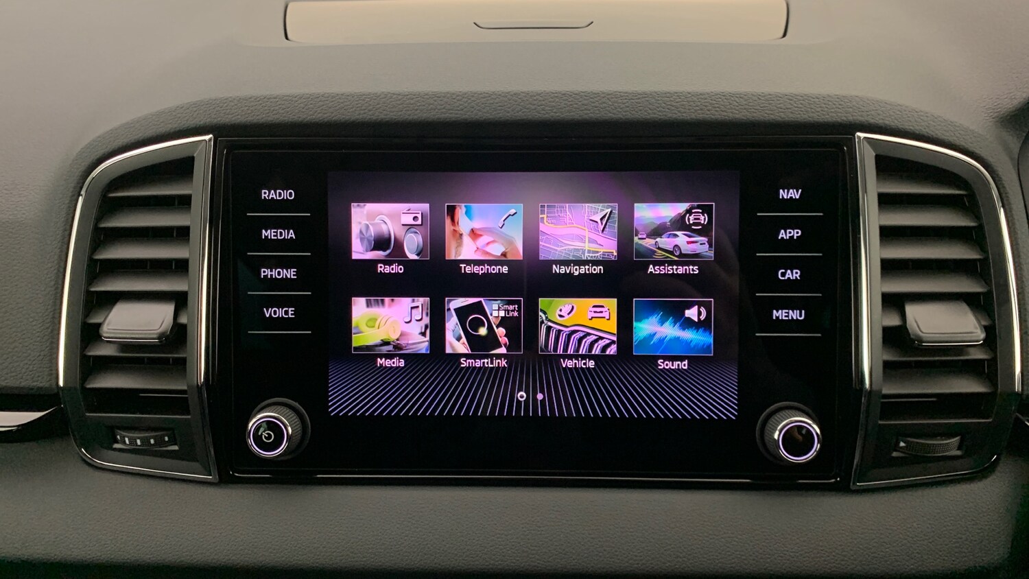 Used Skoda Karoq 2024 for sale - 76043875: Photo 27