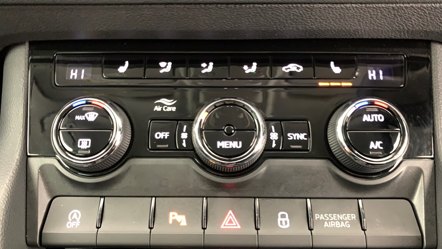 Used Skoda Karoq 2024 for sale - 76043875: Photo 29