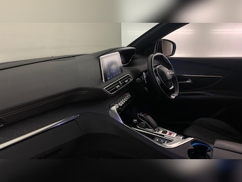 Used Peugeot 3008 2020 for sale - 76400057: Photo