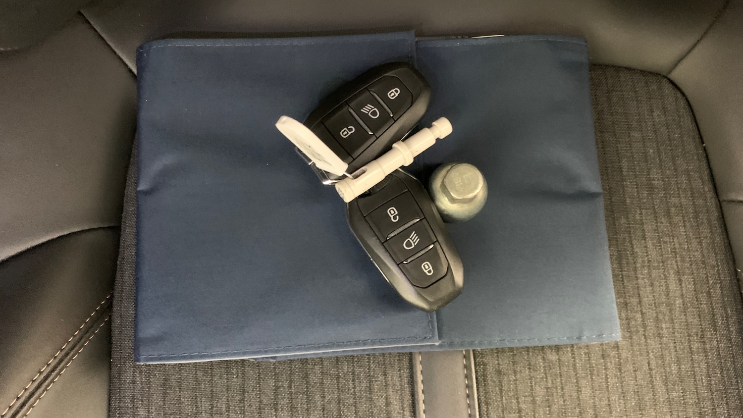 Used Peugeot 3008 2020 for sale - 76400057: Photo 43