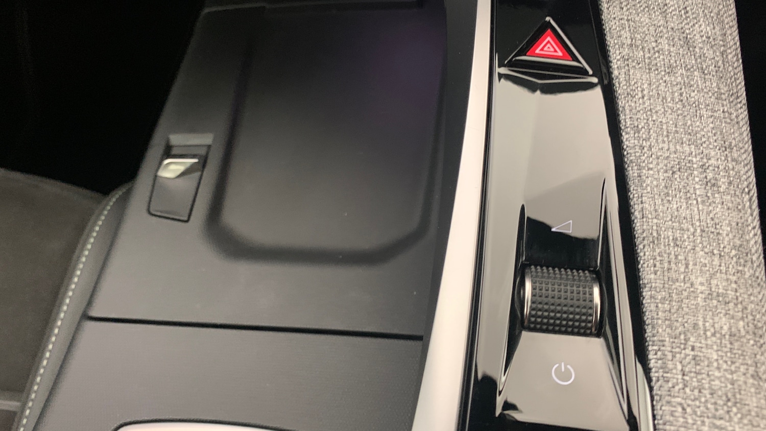 Used Peugeot 3008 2024 for sale - 76850920: Photo 31