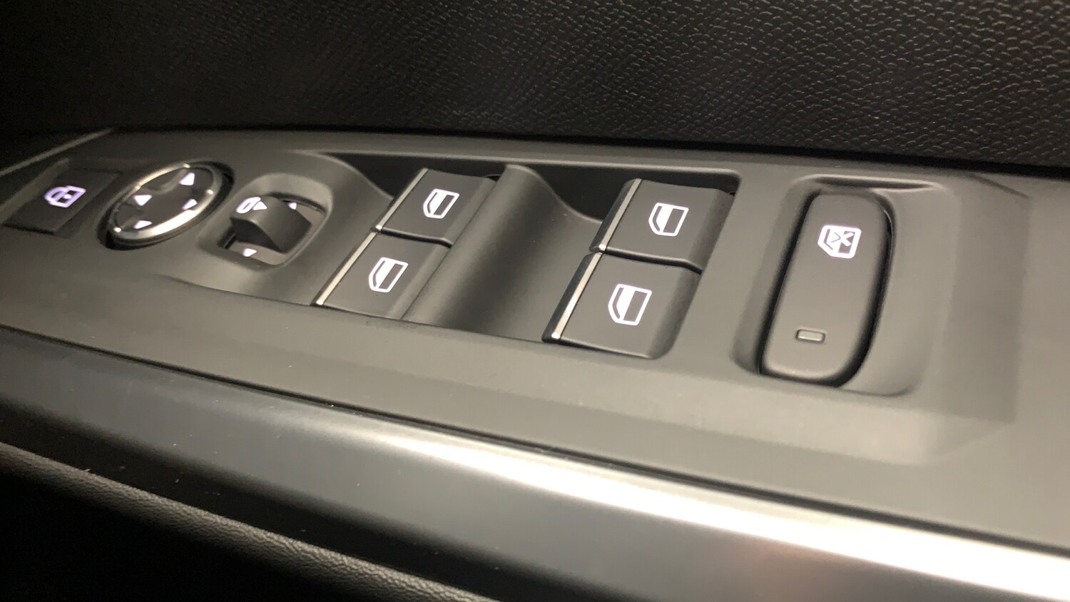 Used Peugeot 3008 2024 for sale - 76850920: Photo 37