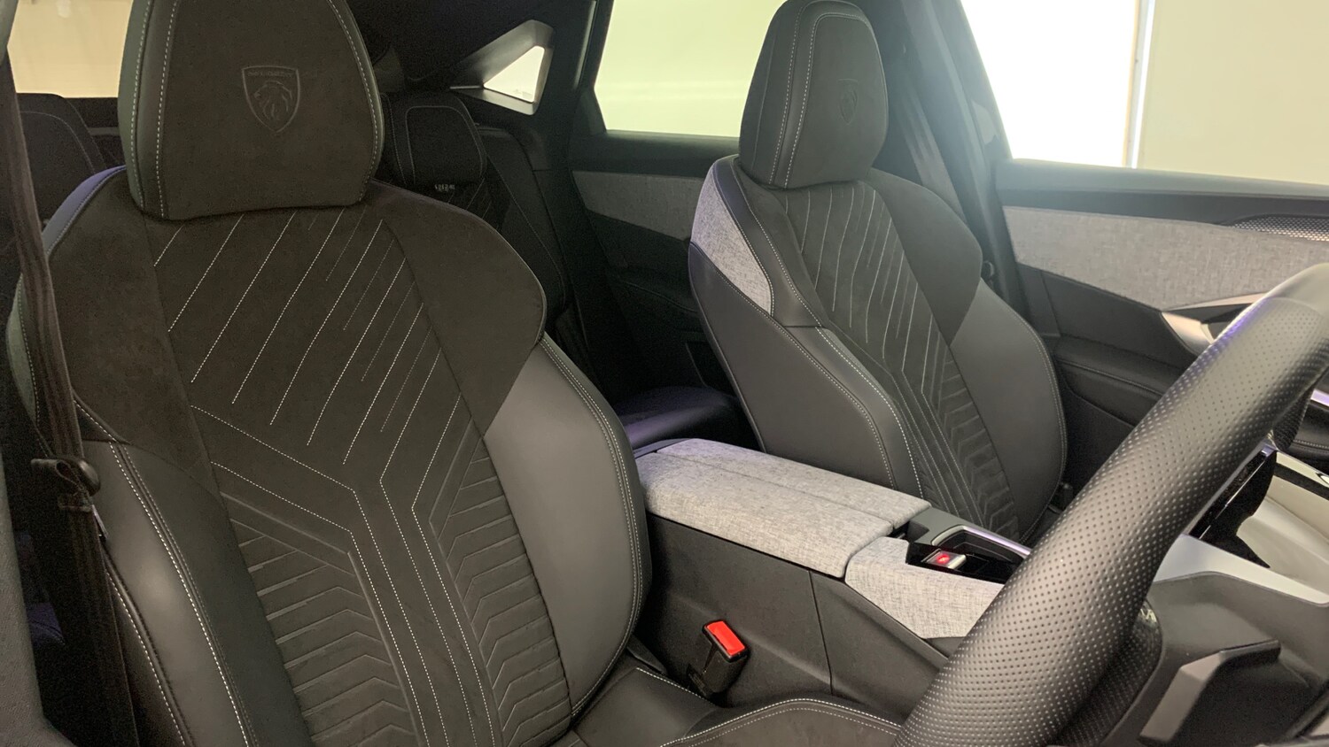 Used Peugeot 3008 2024 for sale - 76850920: Photo 38