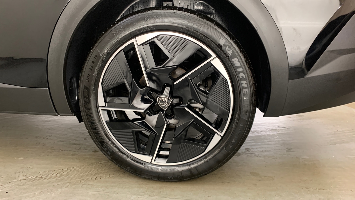 Used Peugeot 408 2024 for sale - 75859332: Photo 17