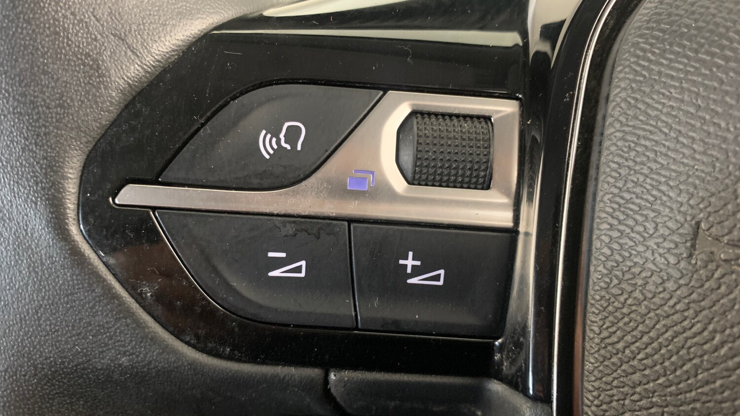 Used Peugeot 2008 2022 for sale - 77634355: Photo 18