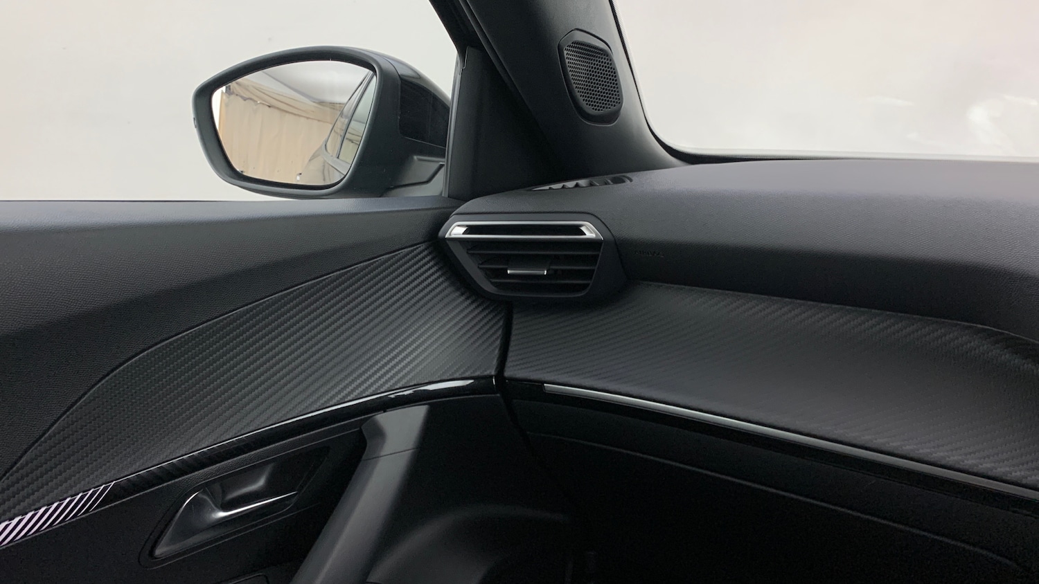 Used Peugeot 2008 2024 for sale - 77110082: Photo 40