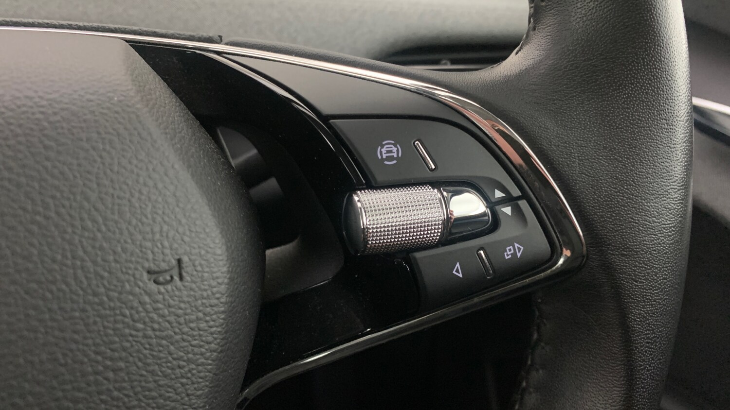 Used Skoda Enyaq 2022 for sale - 76110269: Photo 18