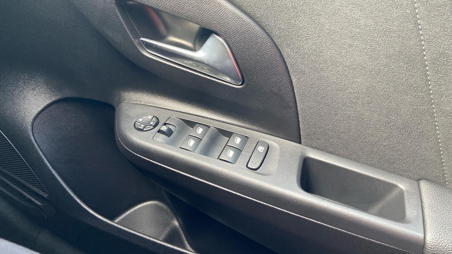 Used Vauxhall Corsa 2025 for sale - 76621408: Photo 25