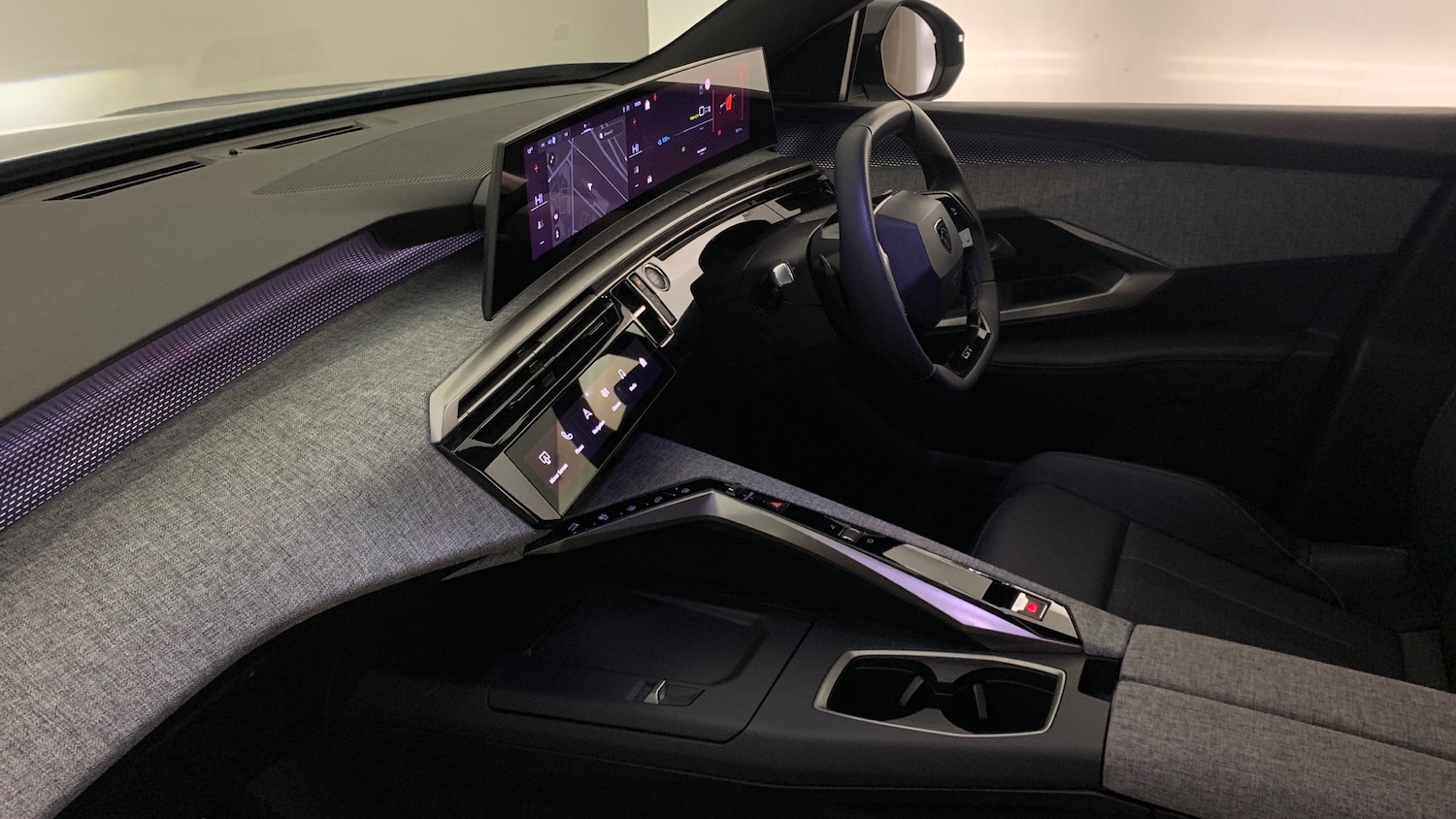 Used Peugeot 3008 2025 for sale - 77497958: Photo 2