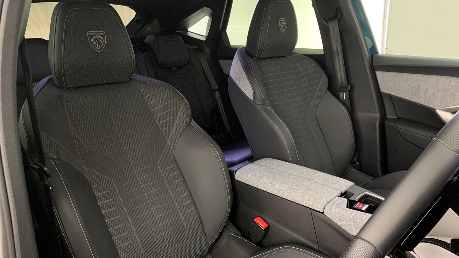 Used Peugeot 3008 2025 for sale - 77497958: Photo 42
