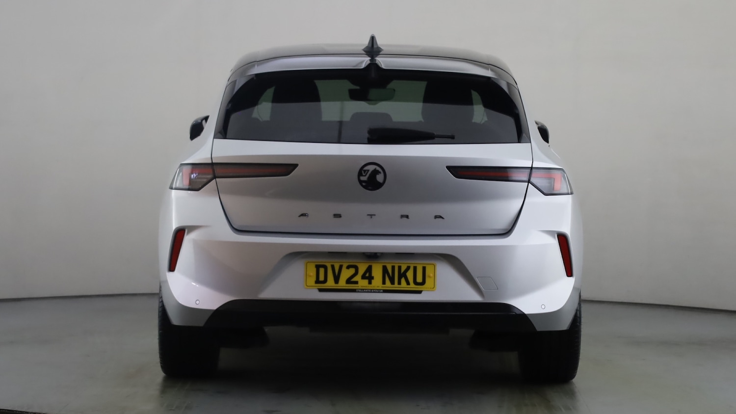 Used Vauxhall Astra 2024 for sale - 76110300: Photo 13