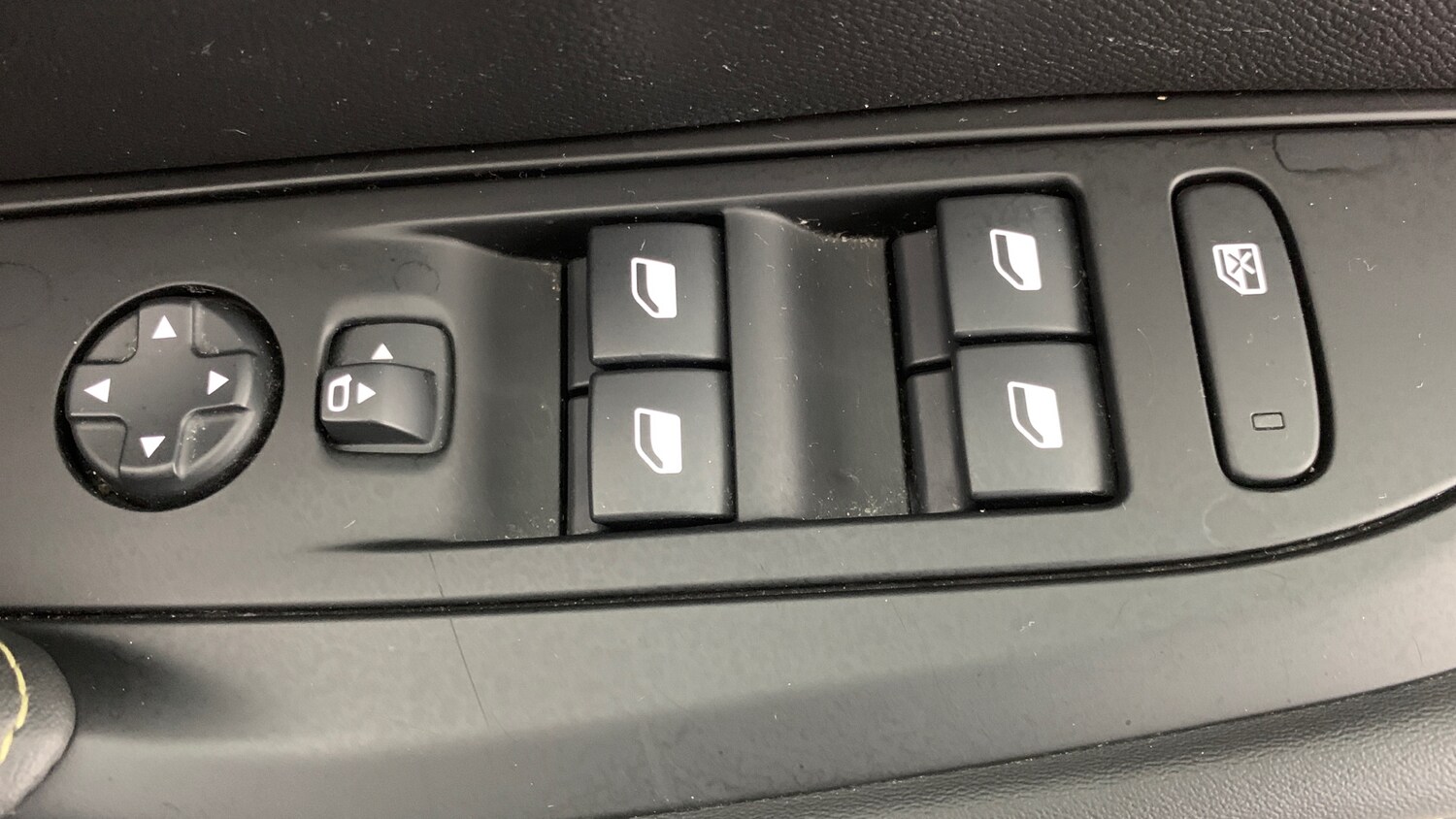 Used Peugeot 208 2023 for sale - 76260939: Photo 37