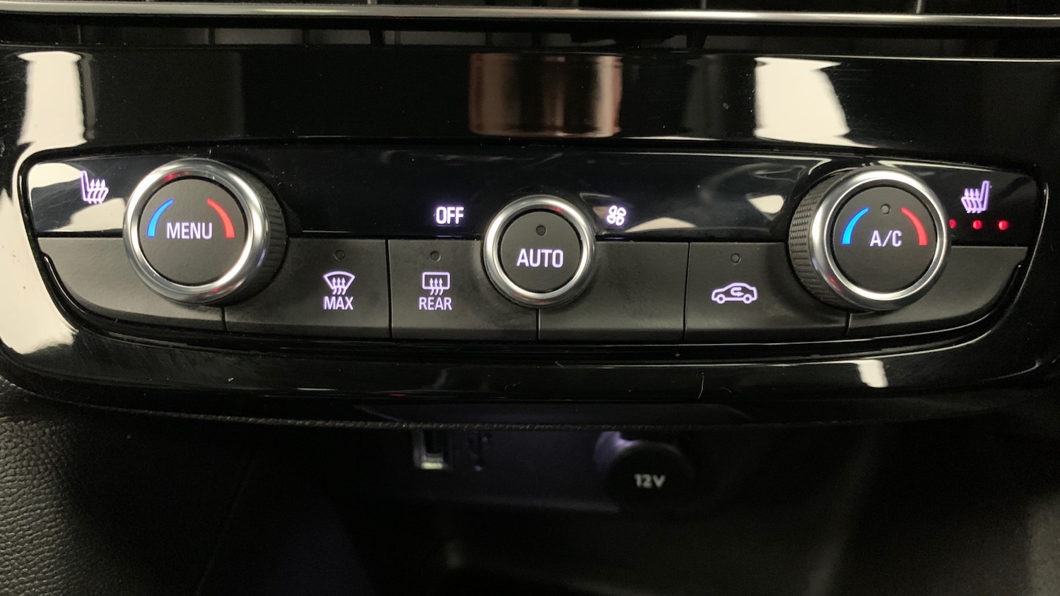 Used Vauxhall Mokka 2022 for sale - 77926615: Photo 28