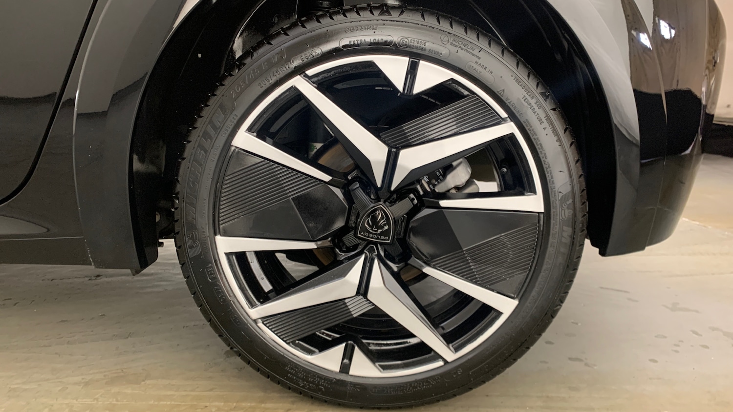 Used Peugeot 208 2024 for sale - 76887893: Photo 17