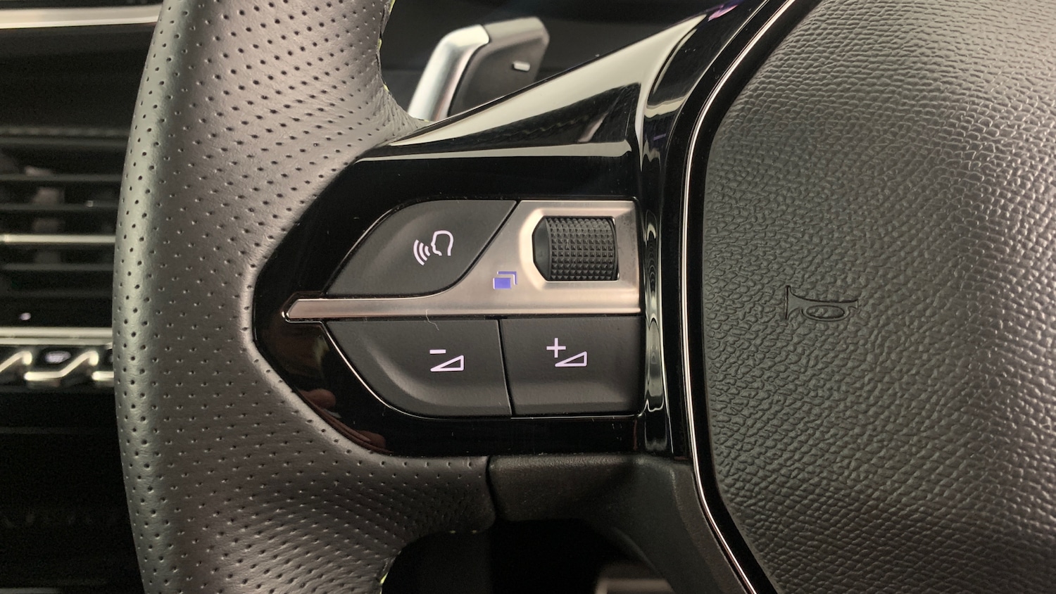 Used Peugeot 208 2024 for sale - 76887893: Photo 19