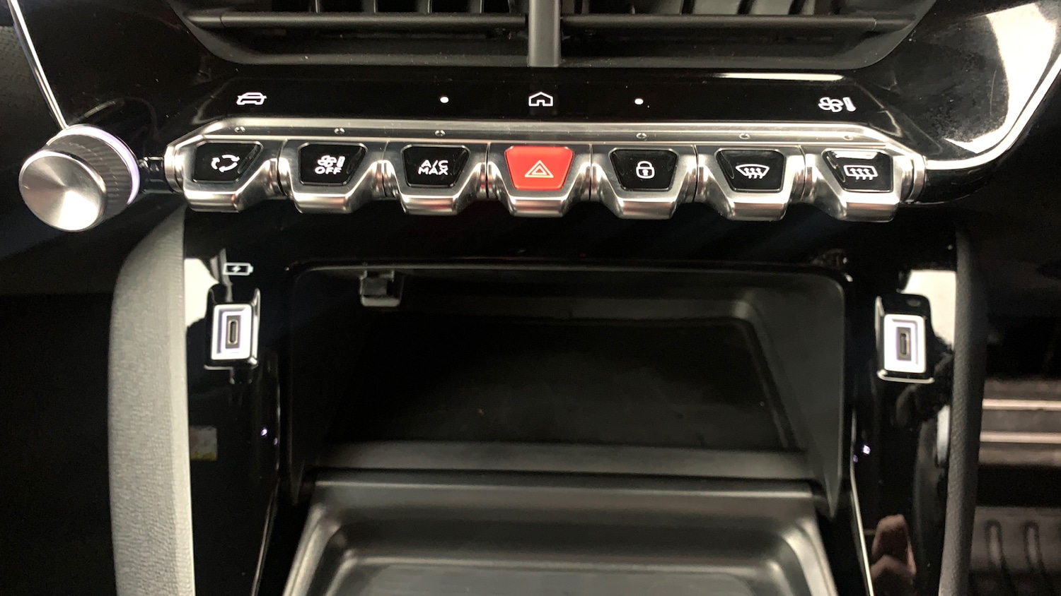 Used Peugeot 208 2024 for sale - 76887893: Photo 30