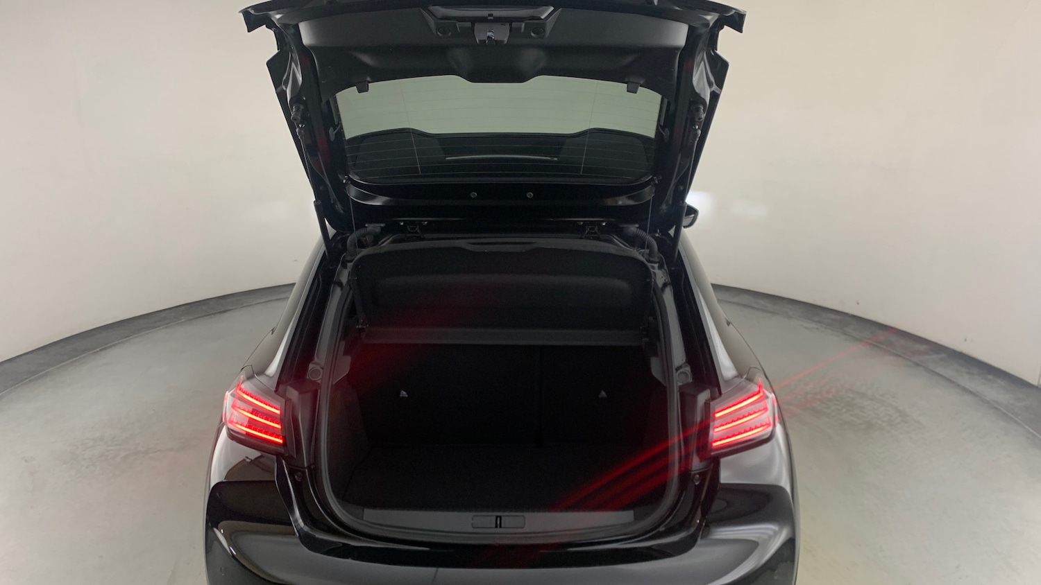 Used Peugeot 208 2024 for sale - 76887893: Photo 5