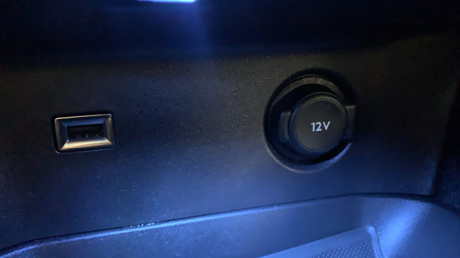 Used Peugeot 3008 2018 for sale - 77511927: Photo 25