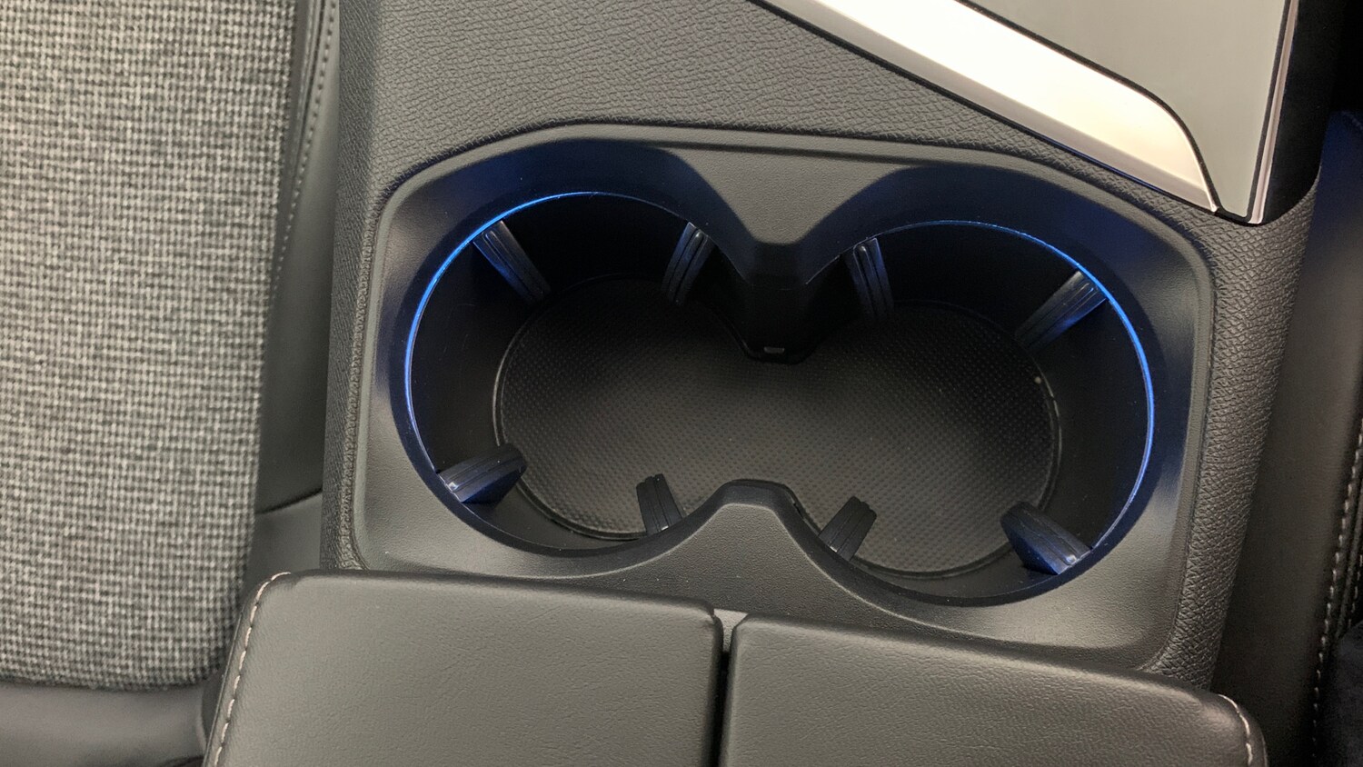 Used Peugeot 3008 2018 for sale - 77511927: Photo 37