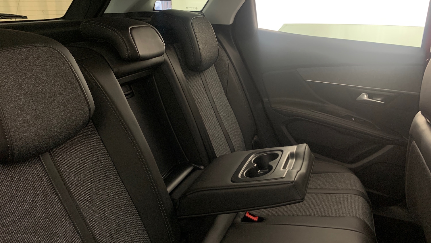 Used Peugeot 3008 2018 for sale - 77511927: Photo 62