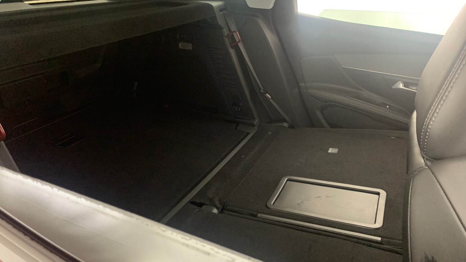 Used Peugeot 3008 2018 for sale - 77511927: Photo 63