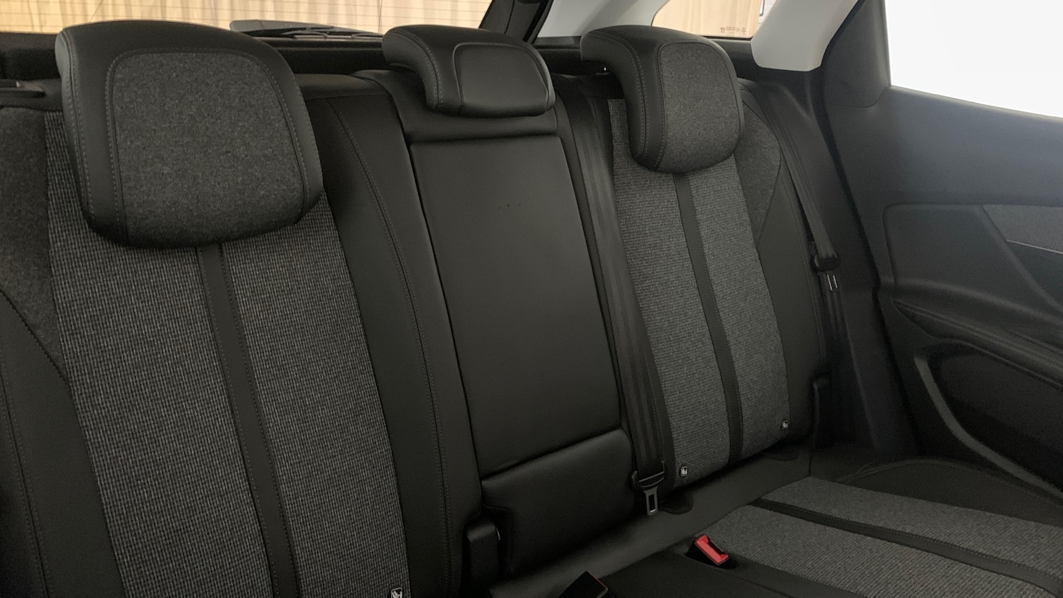 Used Peugeot 3008 2018 for sale - 77511927: Photo 8