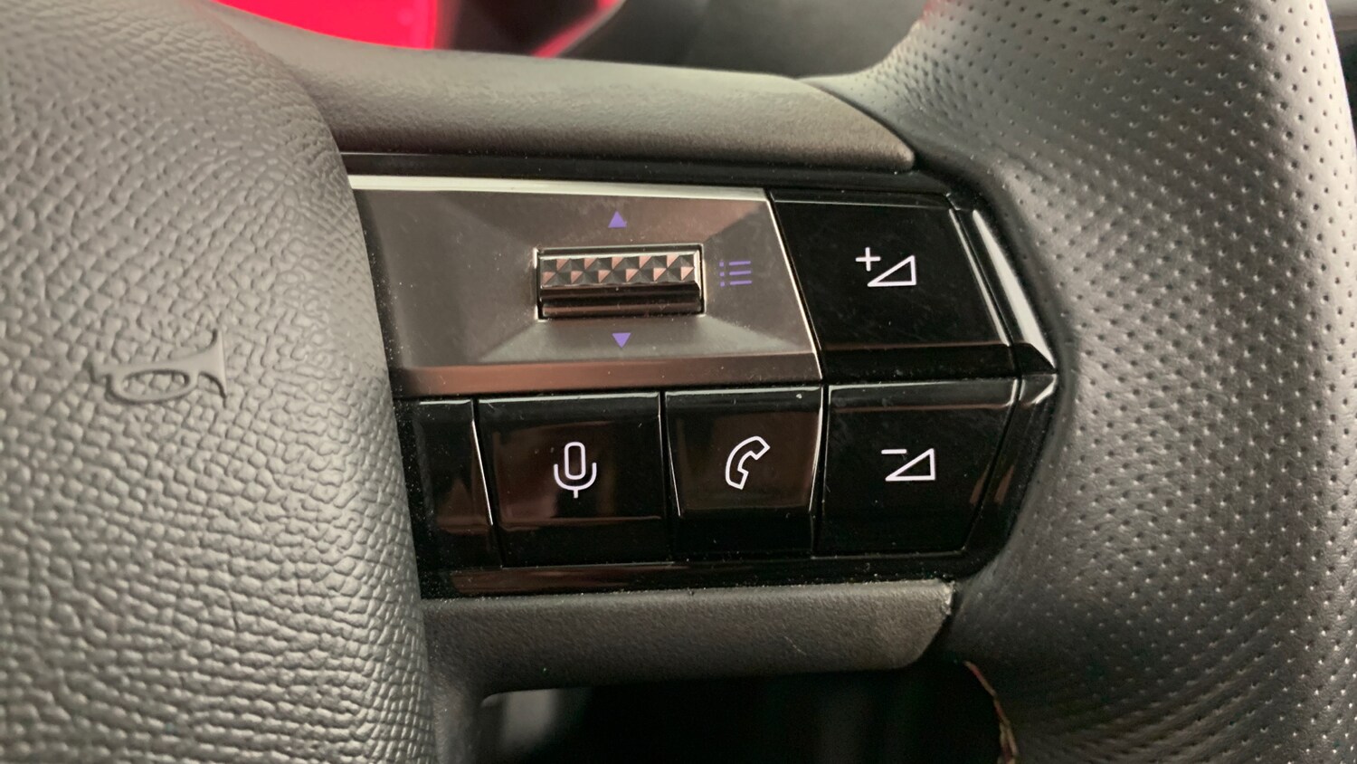 Used DS Automobiles DS 3 2024 for sale - 75916372: Photo 18