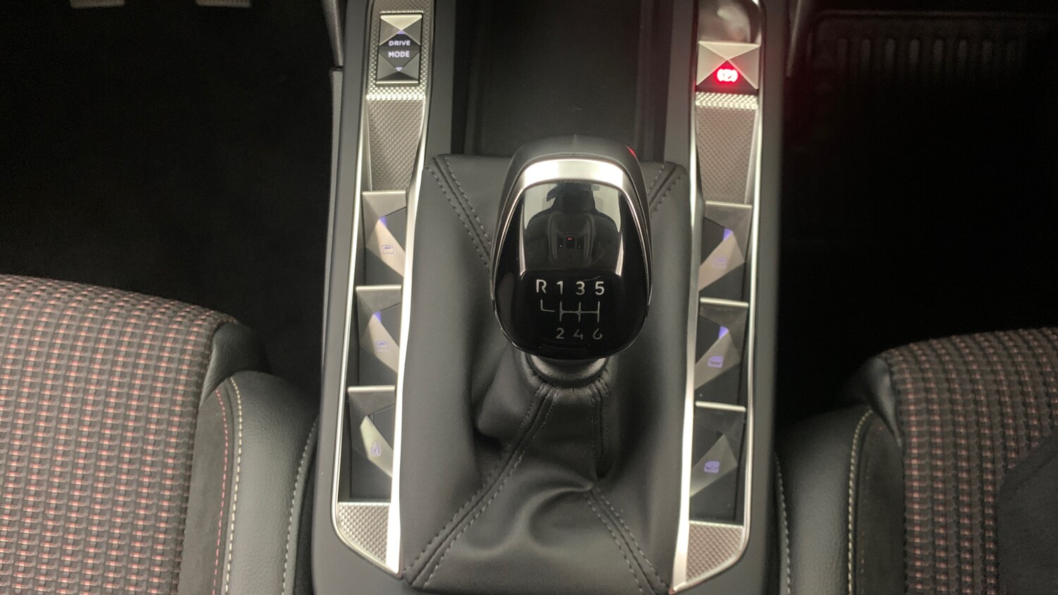 Used DS Automobiles DS 3 2024 for sale - 75916372: Photo 36