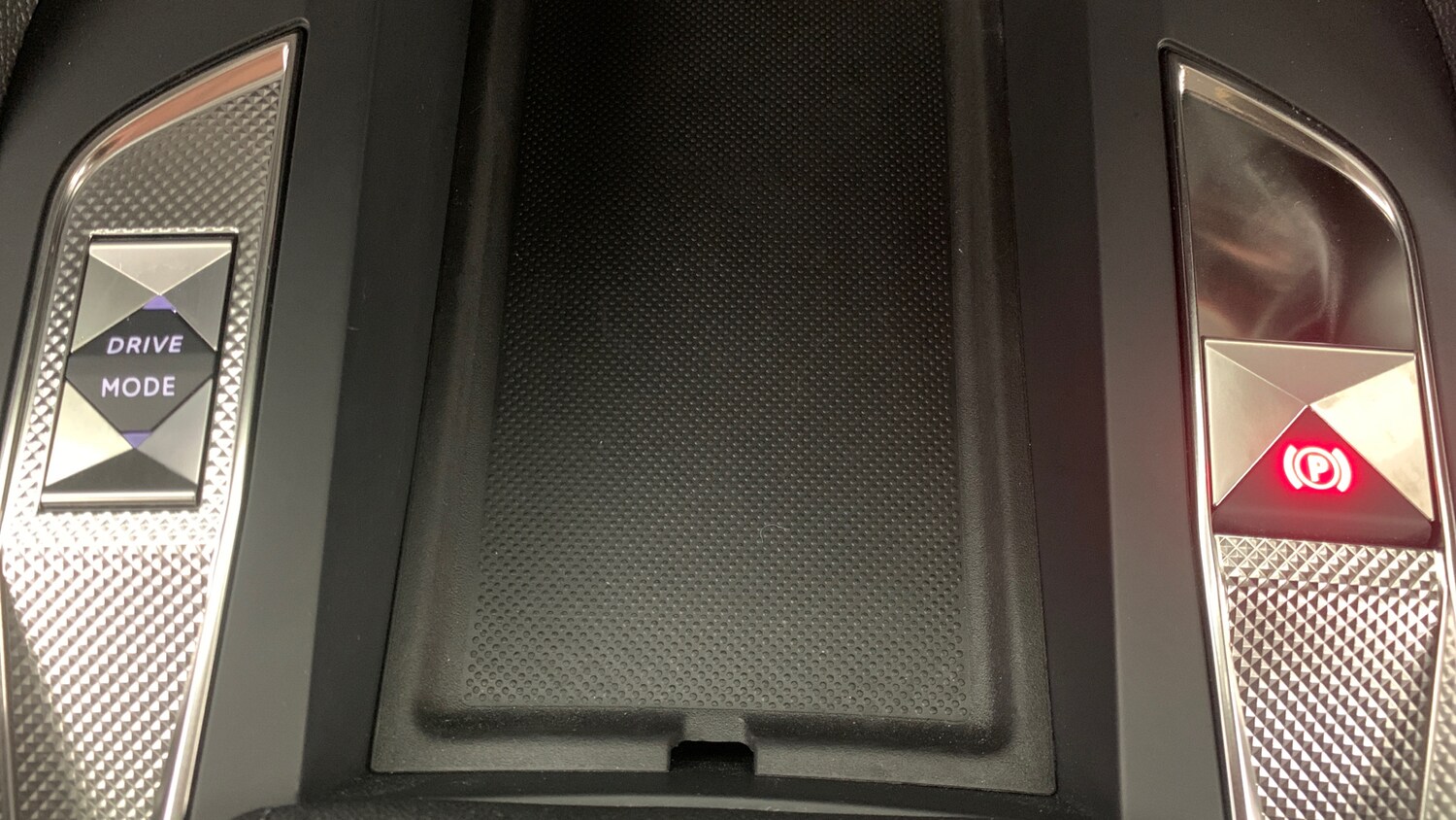 Used DS Automobiles DS 3 2024 for sale - 75916372: Photo 39