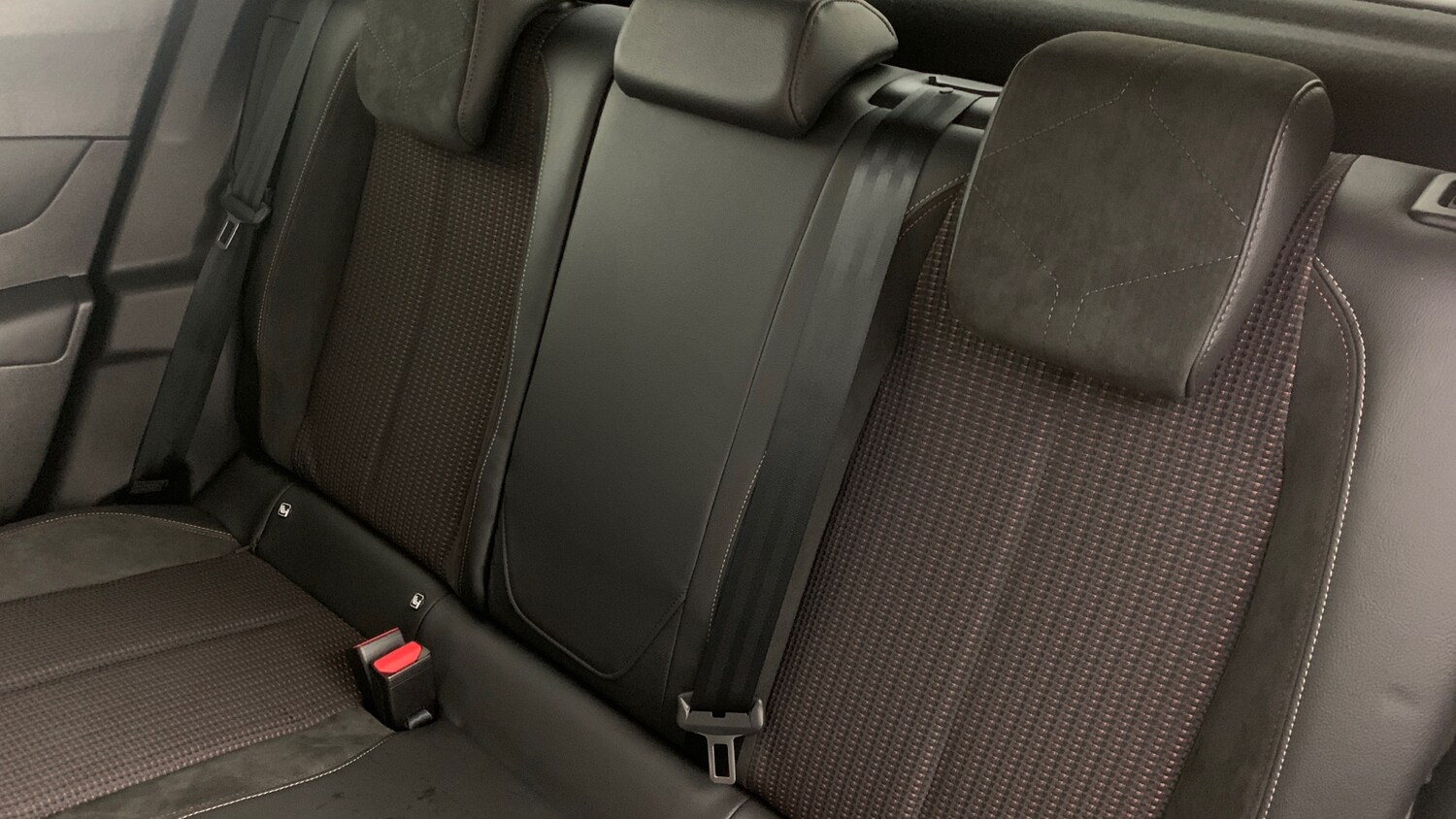 Used DS Automobiles DS 3 2024 for sale - 75916372: Photo 8