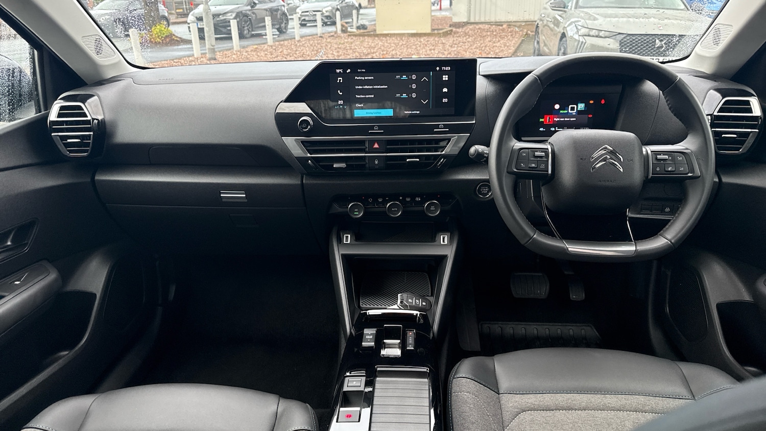 Used Citroen C4 2023 for sale - 76175998: Photo 4