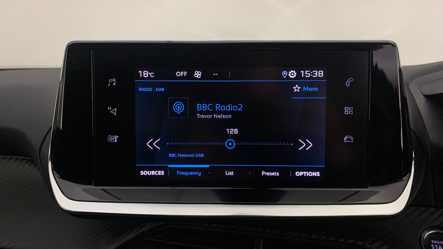 Used Peugeot 2008 2022 for sale - 76840369: Photo 26