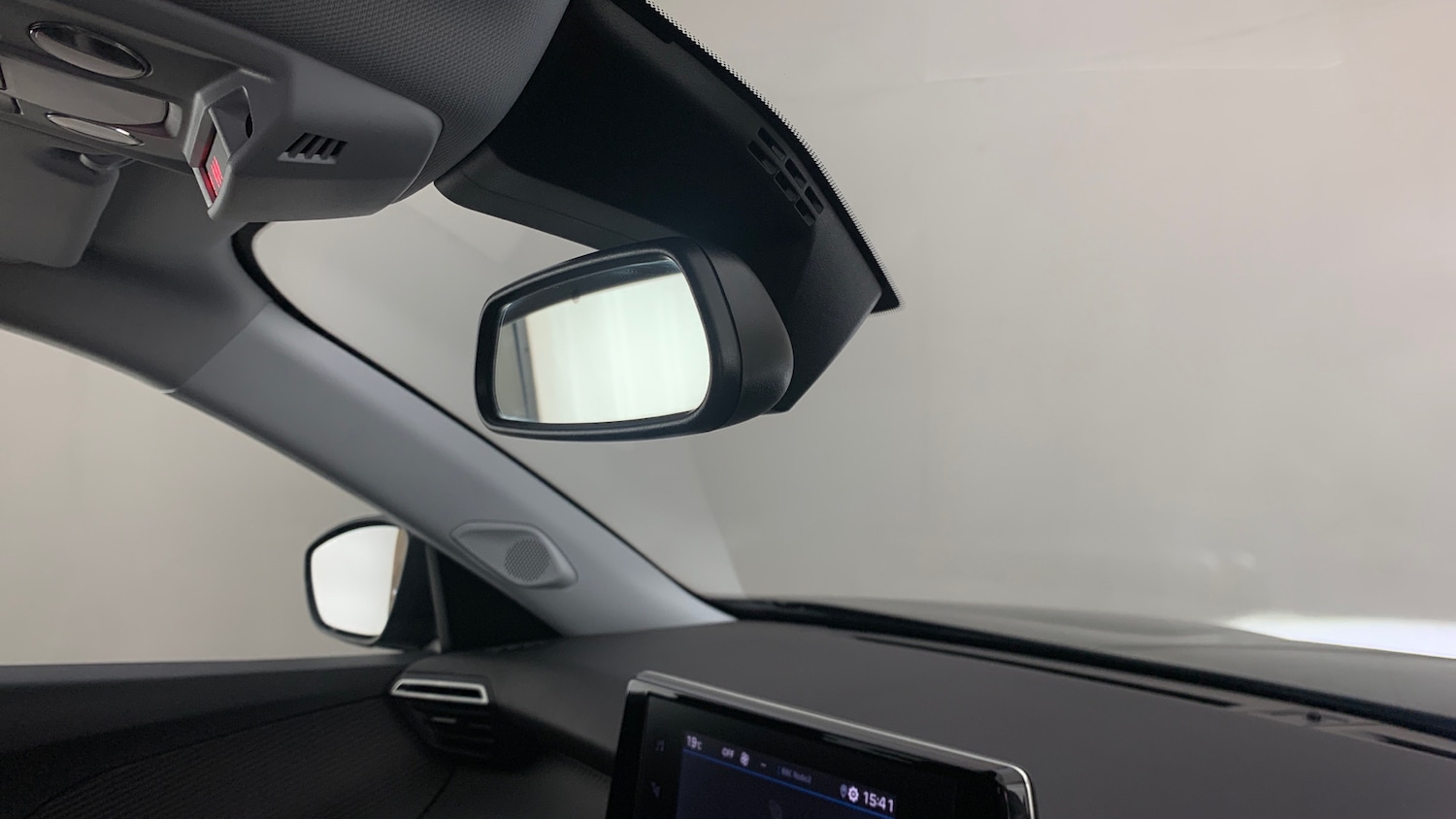 Used Peugeot 2008 2022 for sale - 76840369: Photo 42