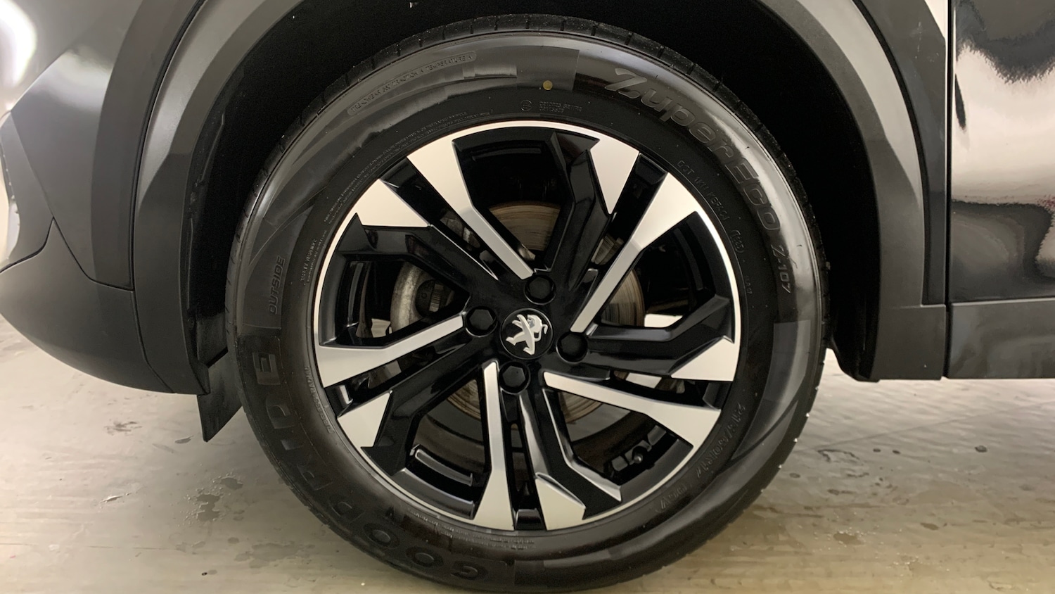 Used Peugeot 2008 2022 for sale - 76840369: Photo 6