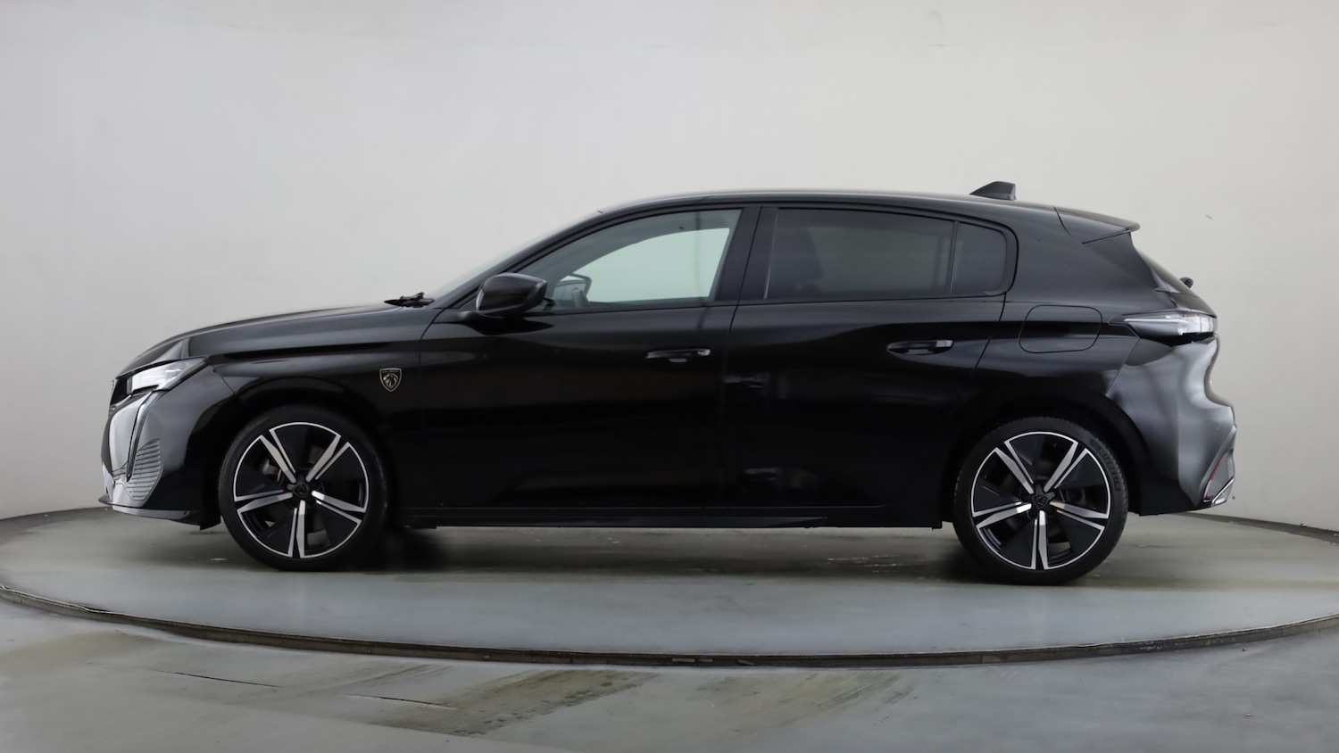 Used Peugeot 308 2023 for sale - 76608969: Photo 14