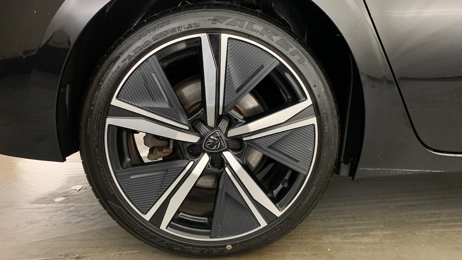 Used Peugeot 308 2023 for sale - 76608969: Photo 22