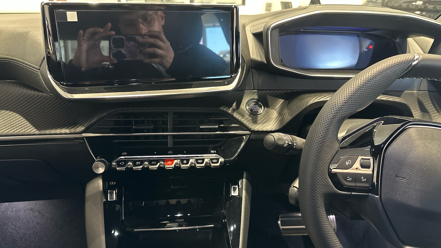 Used Peugeot 2008 2026 for sale - 78186272: Photo 10