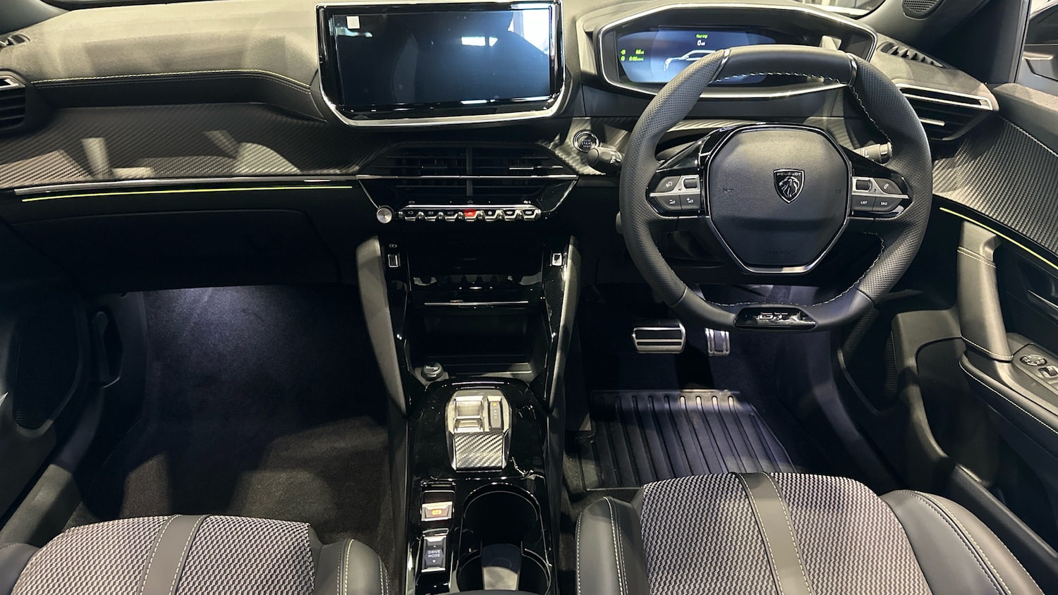 Used Peugeot 2008 2026 for sale - 78186272: Photo 4