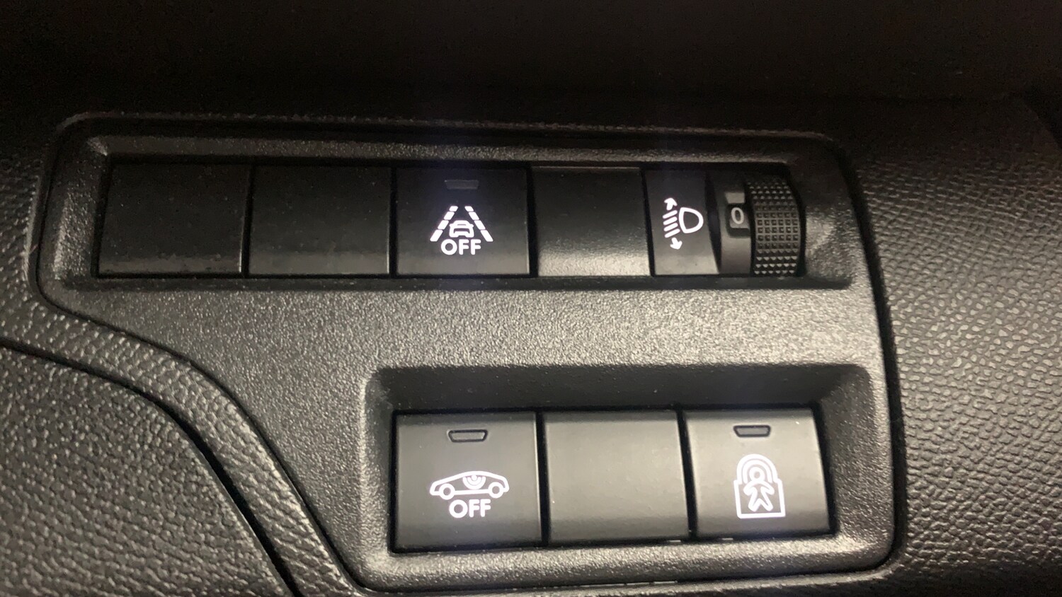 Used Peugeot 3008 2021 for sale - 76190399: Photo 20