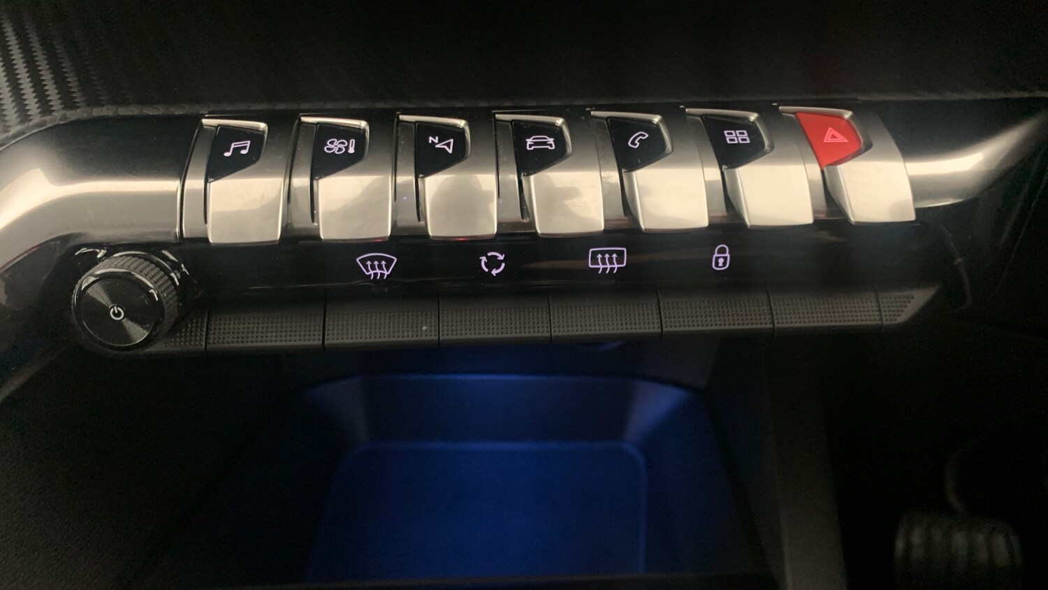 Used Peugeot 3008 2021 for sale - 76190399: Photo 31